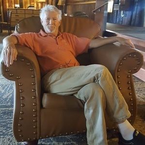 Meet your Posher, James